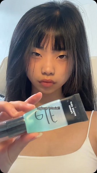 Miji on Instagram: "this my first makeup tut posted on reels 😭 tiktok link in bio #fyp #reels #makeup #asian #chinese #explore #explorepage #makeuptutorial #douyin"