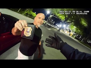 Serial Police Impersonator Stops the Wrong Guy