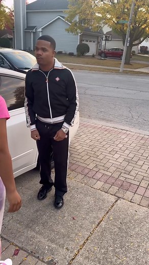 40K views · 1.2K reactions | When your girl finally get the settlement and you tryna make sure you with her to get some of the money  @ambitiousthtiam #comedy #shaderoom #wshh Part 3 | Wishful Thinking | Facebook