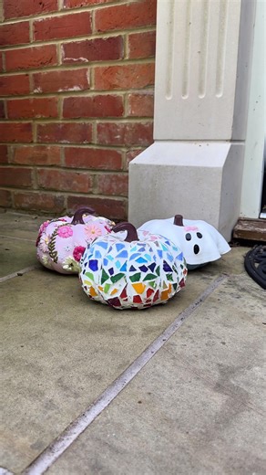 Mosaic magic! 🎃✨ Watch as we turn a ceramic blank pumpkin into a one-of-a-kind piece using paint and mosaic tiles. The perfect mix of autumn and artistic flair for your seasonal décor. 🍂💎 Shop ceramic pumpkins now: https://ow.ly/T2G250WXmQN How would you decorate your ceramic pumpkin? | Hobbycraft