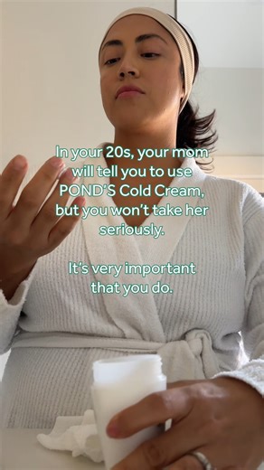 When mamá says to use Cold Cream... you listen 🧴 | POND'S