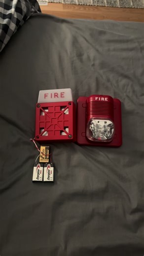 newenglandtechcollect (@newenglandtechcollect)’s videos with original sound - newenglandtechcollect