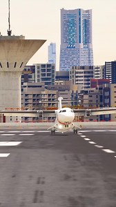 ATR-72 facing strong wind landing on this #amazing #city #aviation #atr | US Aviation TV