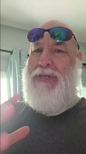 The MGTOW Master - HuWhite men and the flavor of the decade!!