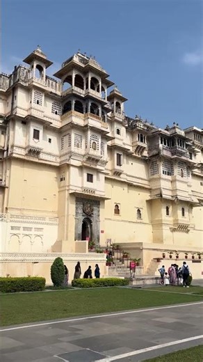 Chale Udaipur ✨🕊️🦚