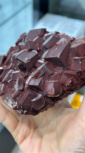 Red cube calcite chocolate has a secondary-grown transparent porcelain-like calcite surface, much like cocoa powder, and comes from Hunan ❤️ Available for sale. | Crystal Princess