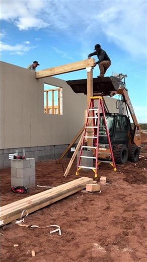 Setting front porch posts #diy #diyhomebuild #wood #post #newhomebuild