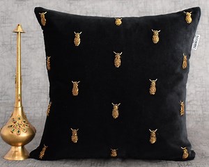 ALL SIZES Black Gold Beaded Pillow Cover Bee Velvet Handmade Halloween Contemporary Beaded Embroidered Embellished Custom Accent Cushion - Etsy