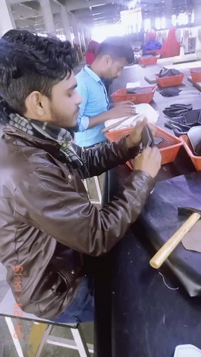 Crafting Leather: A Step-by-Step Guide