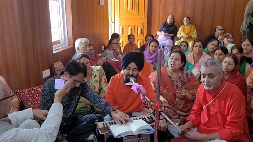 Beautiful Kashmiri Bhajan (Live) 🌹🌹🌹 Give Your Blessings 🙌 | Harkrishan Singh Sanam
