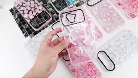 LEGO Marvel Nano Gauntlet, Iron Man Model with Infinity Stones, 76223 Avengers: Endgame Film Set, Collectable Memorabilia, Gift Idea for Adults and Teens