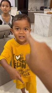 852K views · 10K reactions | GANTIAN ARTIS KECIL RAFFA | Dimas Zaenal | Facebook