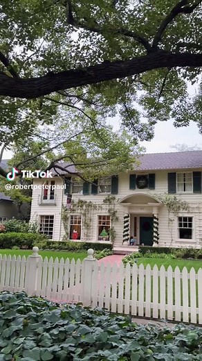 Father of the Bride House Spotted!