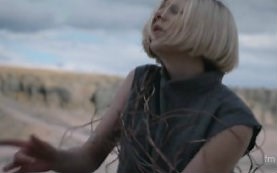 【1080p】Aurora - Running With The Wolves中英字幕