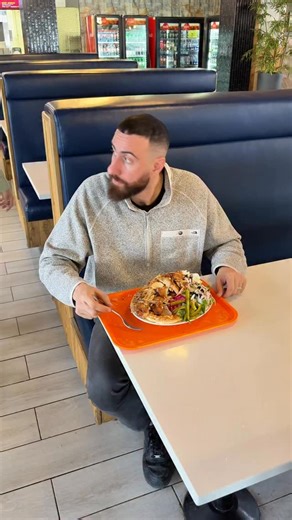 bro got smoked 😭🌯 #shawarma #shawarmalovers #shawarmalovers🌯❤️🤗 | Shawarma Palace