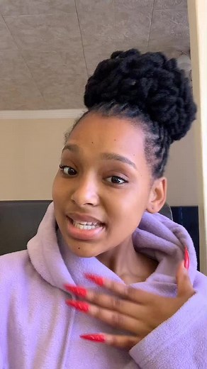 Fashionable Purple Hoodie Styling Tips