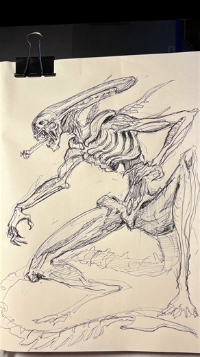 Day 167 of 365 Where there predator there's the #alien #xenomorph #sketch #art #drawing