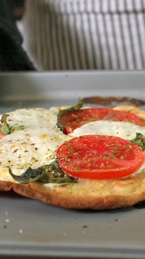 2.8K views · 115 reactions | Flatbread pizza is perfect for busy meal times. Make this quick and easy pizza with homemade or store-bought flatbread and your favorite pizza toppings. RECIPE: https://www.inspiredtaste.net/46230/flatbread-pizza/ | Inspired Taste | Facebook