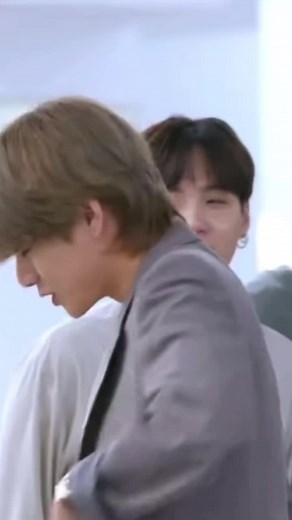 DNAのテテが完璧すぎる😎🥰(*´ω｀*)#bts #army #fypシ #fyp #V #テテ #おすすめ #おすすめにのりたい #DNA #アカペラ#かっこいい