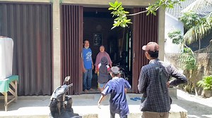 97K views · 888 reactions | evakuasi u1ar python di atas pelavon rumah warga | Amar pd | Facebook
