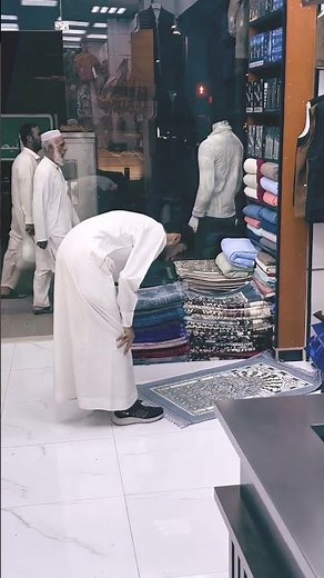 Learn How to Pray Salah Properly | Step-by-Step Namaz Guide for Beginners