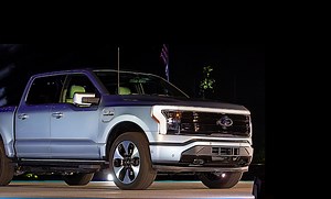 2022 Ford F-150 Lightning Is Paving the Way for New EVs
