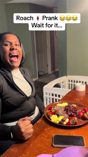 Fake cockroach prank. 🤣🤣#funny #foryou #prank #fyp