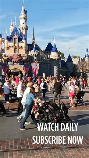 Disneyland March 2026 walkthrough with TommyTravelz