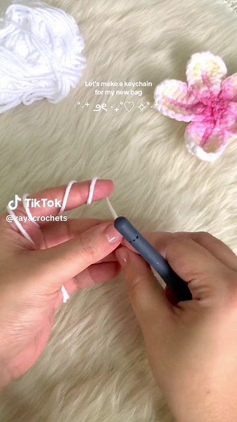 DIY Crochet Flower Keychain Tutorial