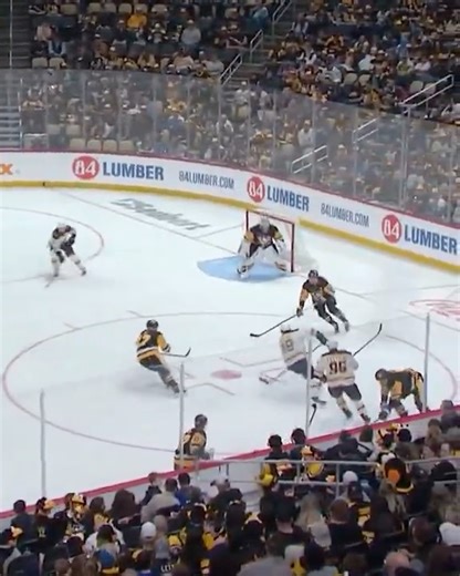 The first for Fabian 👏 | Boston Bruins