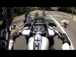 2016 Harley Davidson CVO Road Glide Ultra Motorcycle Review