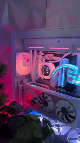 Holiday PC setup time! Christmas vibes