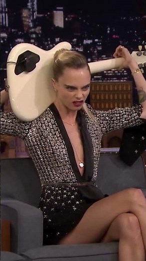 Cara Delevingne Played Guitar BEHIND Her Head 🤯 #Shorts