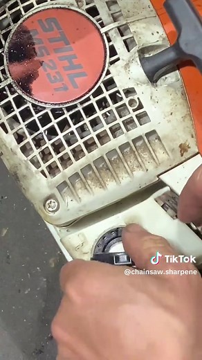 Effective Tips for Tightening Chainsaw Oil Tank Cap