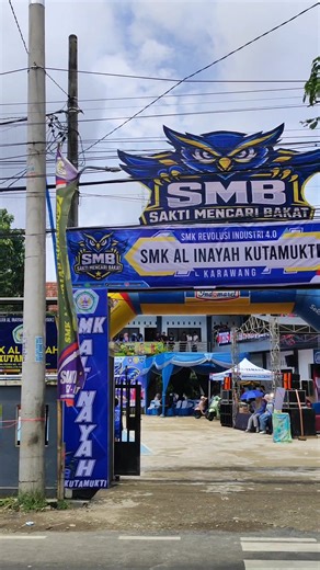 Hari pertama langsung panas! 🔥 Voli putra & putri saling adu skill, seni tari tampil kece bikin merinding ✨ Sportif, rame, penuh vibes positif. Ini baru permulaan—SMB SAKTI masih ada hari kedua esok hari! 💪🔥 Ayo datang dan saksikan pertandingannya di SMK Al Inayah Kutamukti. …………………………… SPMB SAKTI SUDAH DIBUKA!! 📌 Info pendaftaran : Rama Andrian, S.Kom : 0857-7123-1397 Gigin Ginanjar, S.Pd : 0815-1938-8710 Stay tuned bersama Mimin Sakti🔥 ⸻ Media Partner : @osis_sakti @mks.sakti Follow Akun 