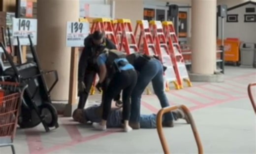 DAILY MEMO: ICE Raids The Streets of San Pedro, Long Beach, and More, Kidnapping at Least 30 People ~ L.A. TACO