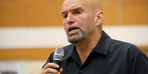 Watch live: Fetterman and Oz hold first and only Senate debate