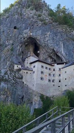 Stunning Predjama cave castle ❤️ #slovenia