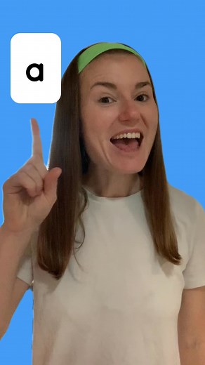 Here are all the English phonetic sounds with actions! When taught the sound alongside actions and images, children are able to make connections that help them recall the sound quicker than they would without. You can watch this video to teach yourself the sounds and corresponding actions. #phonics #reading #sound #complexsounds #learnenglish | Reading Tips For Parents