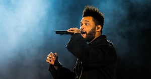 The Weeknd reprend un classique de la chanson française en plein concert! (vidéo)