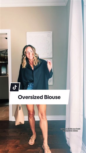 Oversized done beautifully! Love this chic modern take on a button down blouse. 5’2” 127 Small #blouse #blouseoutfit #oversized