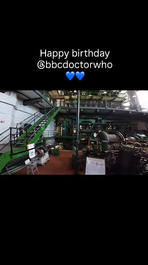 Wibbly wobbly, pipey wipey… stuff. Happy birthday @bbcdoctorwho 💙💙 Here’s our homage to your iconic opening titles #doctorwho #londonmuseum | Kempton Steam Museum