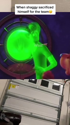 Shaggy Sacrifices for the Team in Scoob Movie