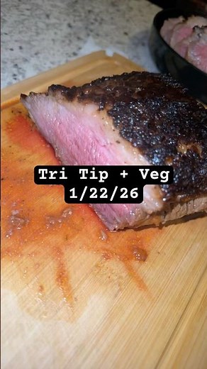 Tri Tip with Roasted potatoes and baked Carrots #cooking #tritip