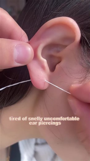 Gentle Ear Cleaning Threads for Pierced Ears