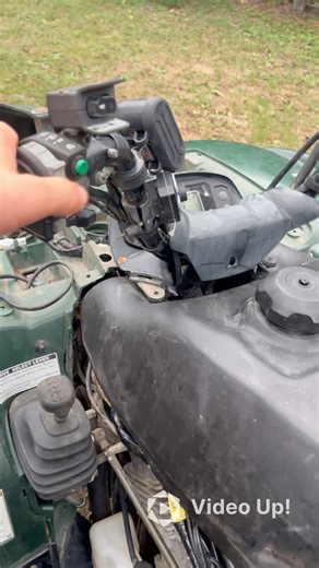 What’s wrong with this 05 grizzly 660 bogs under throttle ?😒🤷