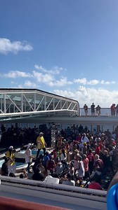 3.3K views · 153 reactions | Zapp Band knows how to PARTY! It’s a beautiful day and we’ve got some great music, what could be better?! | Soul Train Cruise | Facebook