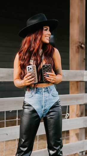 Walli Cases | LIVE! Follow, like, comment, & share this post for a chance to win one of Chelsea’s PR boxes! Picking TWO winners! Xx “HI! I’m SO excited... | Instagram