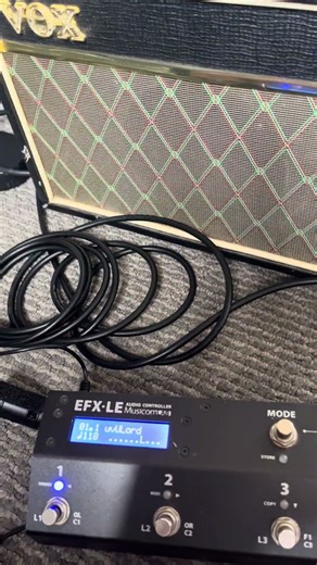 Musicomlab EFX LE no sound? What's going on?