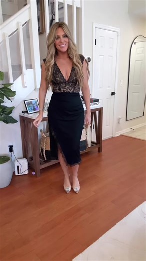 Lace Bodysuit & Slimming Skirt Styling Tips